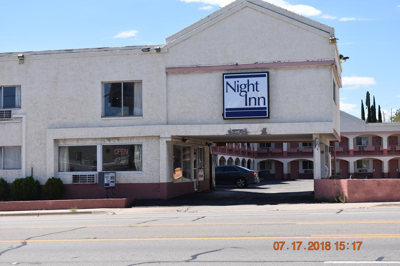 Motel Night Globe